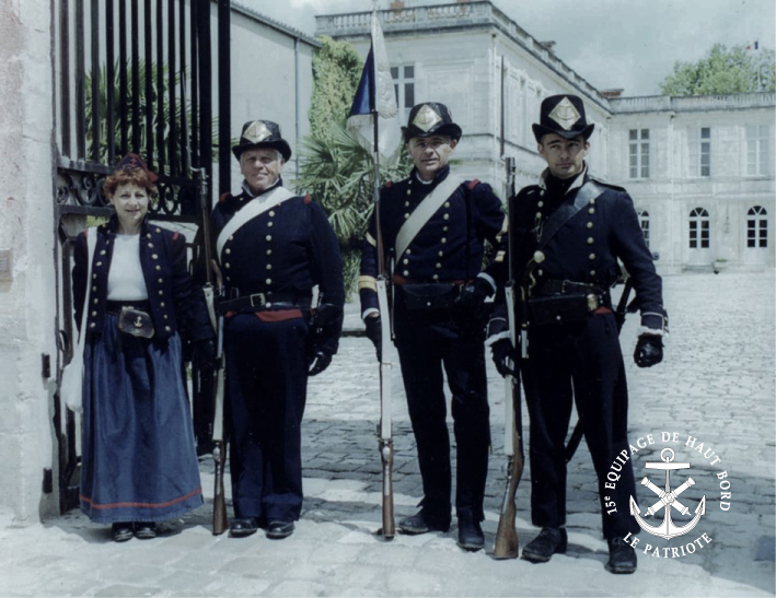 Rochefort " 15e Equipage de Haut-bord " et sa Vivandière Paty .